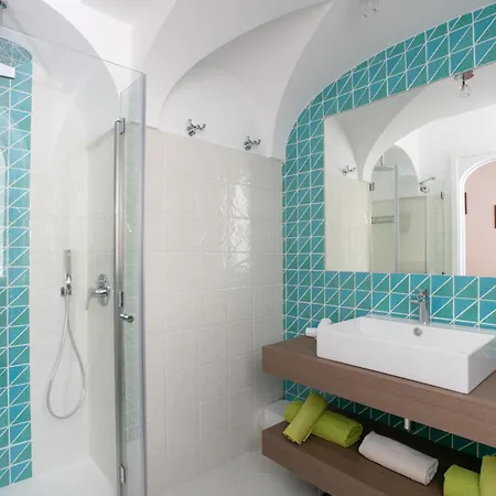 Aldarogi Bed & Breakfast 4*