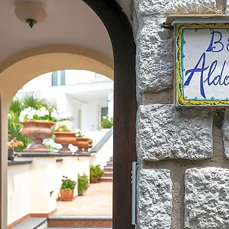 Bed & Breakfast Aldarogi 4*