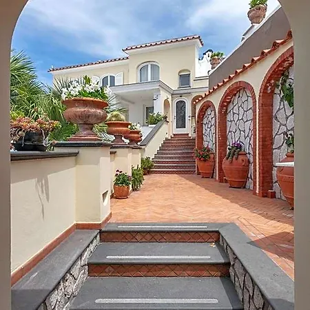 Aldarogi Bed & Breakfast