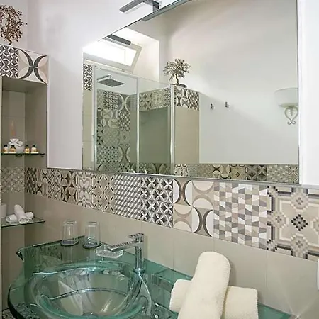 Aldarogi Couette-café 4*
