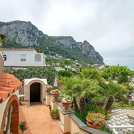 Couette-café Aldarogi 4*