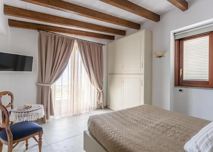 阿尔达罗奇酒店 住宿加早餐酒店