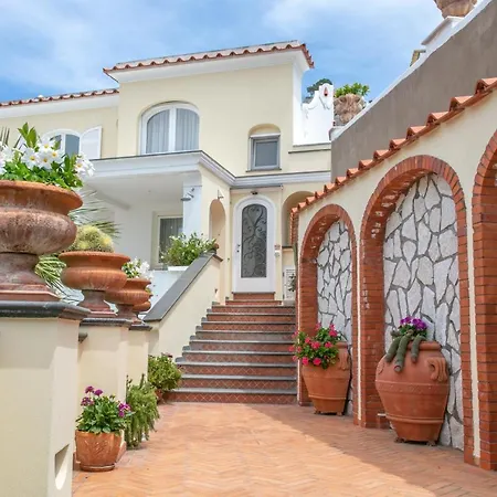 Aldarogi לינה וארוחת בוקר