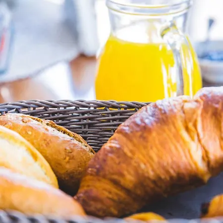 Aldarogi לינה וארוחת בוקר 4*